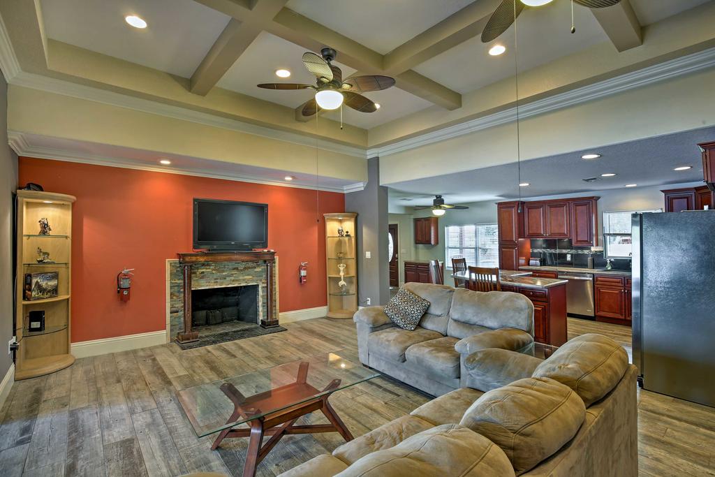 Ocklawaha House On Lake Fay With Pool Table And Hot Tub - thumb 2