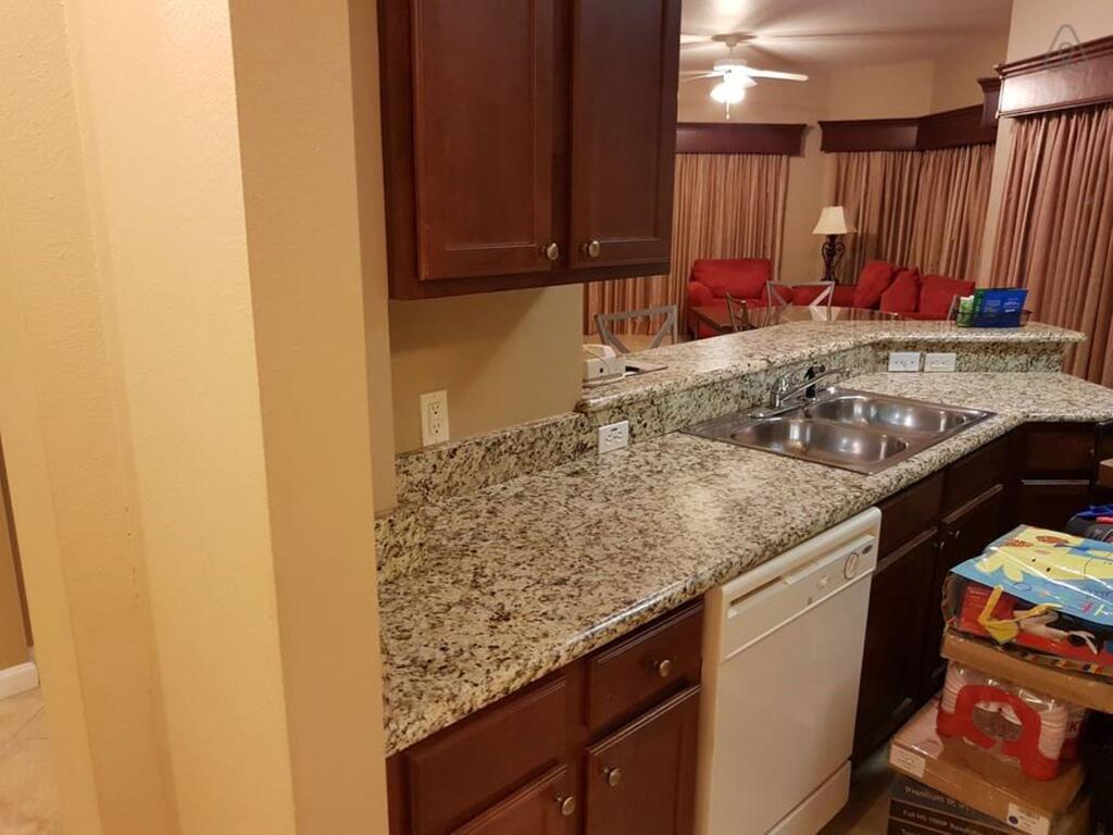 Orlando Resort Disney & Universal - 3Bd, 2Bath -70 - thumb 3