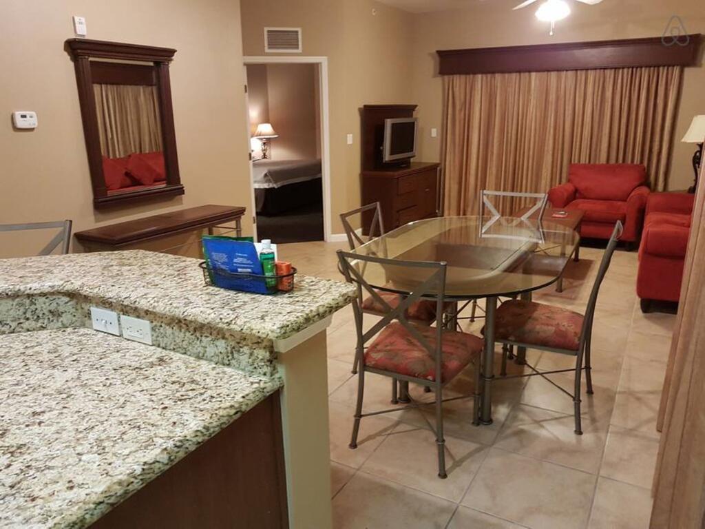 Orlando Resort Disney & Universal - 3Bd, 2Bath -70 - thumb 2