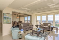 Panoramic 9th floor Bayview Beachfront resort with shared pools and jacuzzi Orlando Tourists