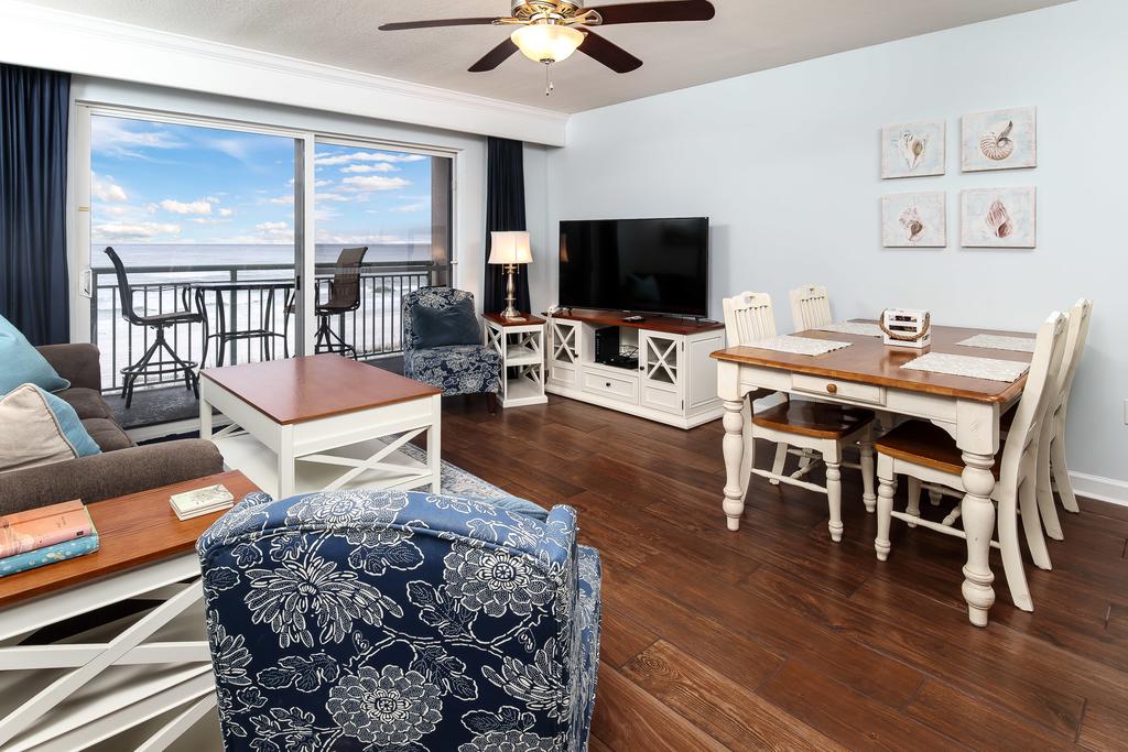 Pelican Isle 311: AMAZING! STAINLESS, GRANITE, 4LED/DVD TVs, RESERVED PARKING - thumb 0