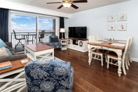 Pelican Isle 311 AMAZING STAINLESS GRANITE 4LED/DVD TVs RESERVED PARKING Orlando Tourists