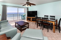 Pelican Isle 508 DIRECT BEACH FRONT FREE GOLF FREE BEACH SERVICE Orlando Tourists