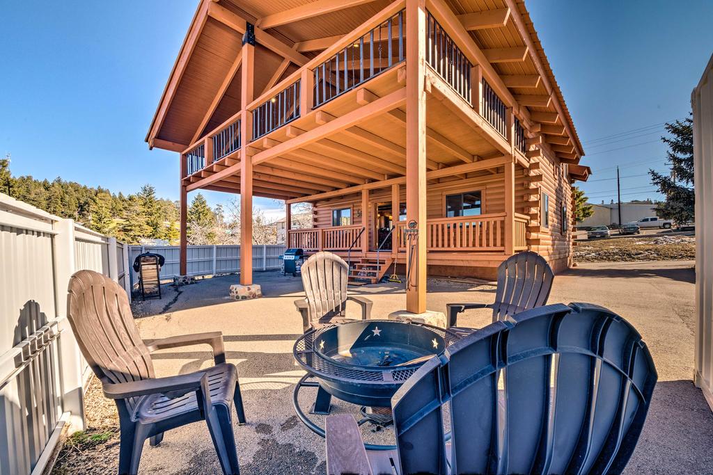 Pet-Friendly Cloudcroft Cabin - Walk To Shops&Food! - thumb 0
