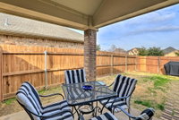 Pet-Friendly Home Near Ft. Worth Stockyards Orlando Tourists