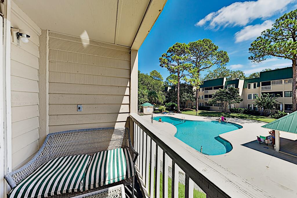 Poolside Condo, Steps From The Beach! Condo - thumb 3