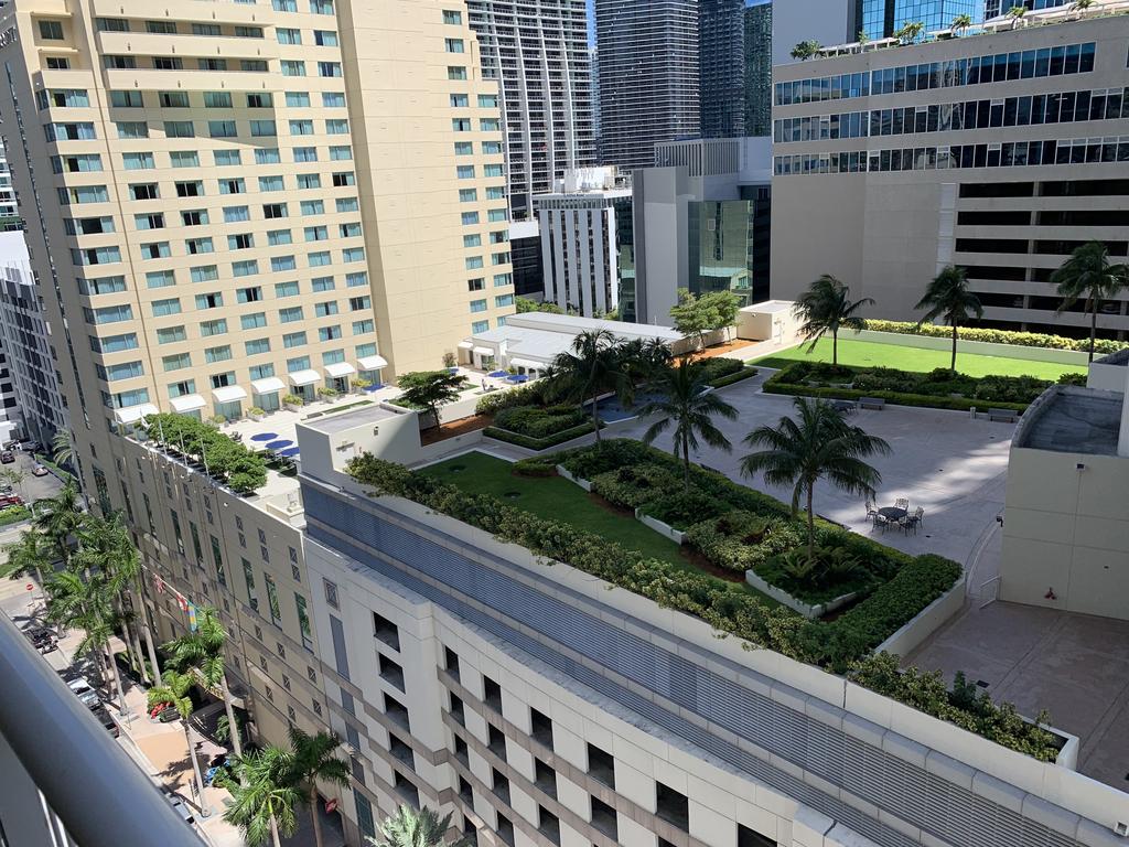 PRIME LOCATION STUDIO IN BRICKELL - thumb 2