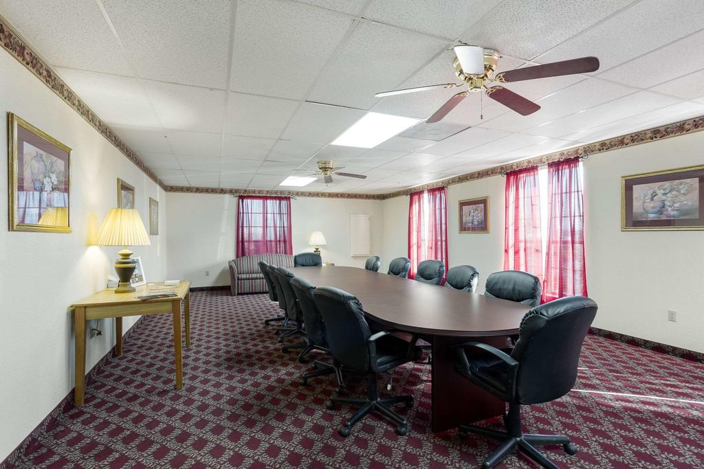 Quality Inn & Suites - thumb 3