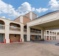 Quality Inn Clute Freeport - Orlando Tourists