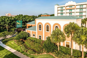 Quality Suites Orlando - Convention Center Area