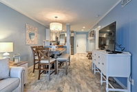 Resort Condo with 3 Pools and Tennis Walk to Beach Orlando Tourists