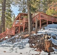 Rustic Cloudcroft Cabin with Deck-Near Skiing and Fishing - Orlando Tourists