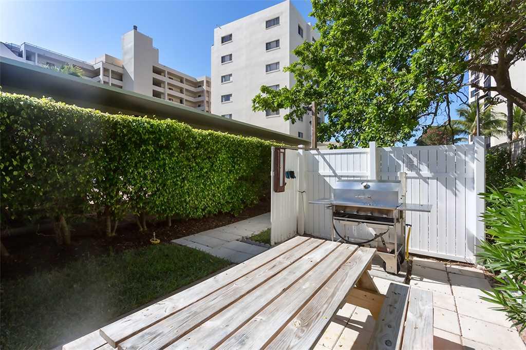 Sandarac A702, Gulf Front, 3 Bedrooms, Elevator, Heated Pool, Sleeps 6 - thumb 1