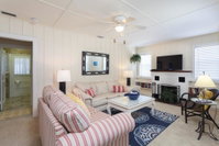 Sandy Bottoms - Wkly Orlando Tourists