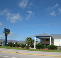 Scottish Inn Angleton - Orlando Tourists