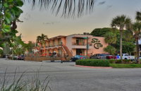 Sea Cliff Hotel Orlando Tourists