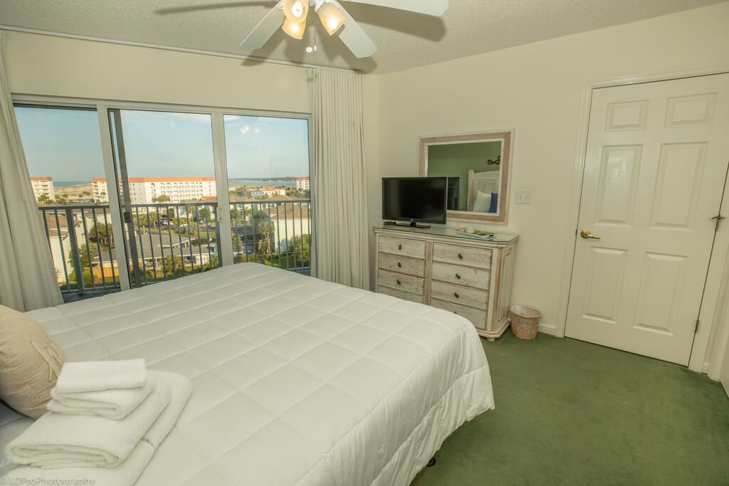SeaCrest 711 Condo - thumb 2