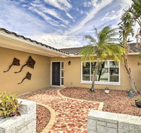 Single-Story Home with Hot Tub Pets Welcome - Orlando Tourists