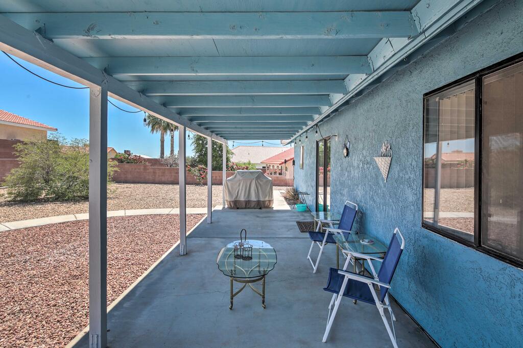 Single-Story Home With Patio, 6MI To Lake Mohave - thumb 0