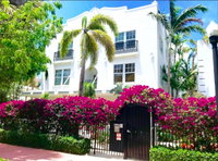 SOUTH BEACH GEM with POOL Orlando Tourists
