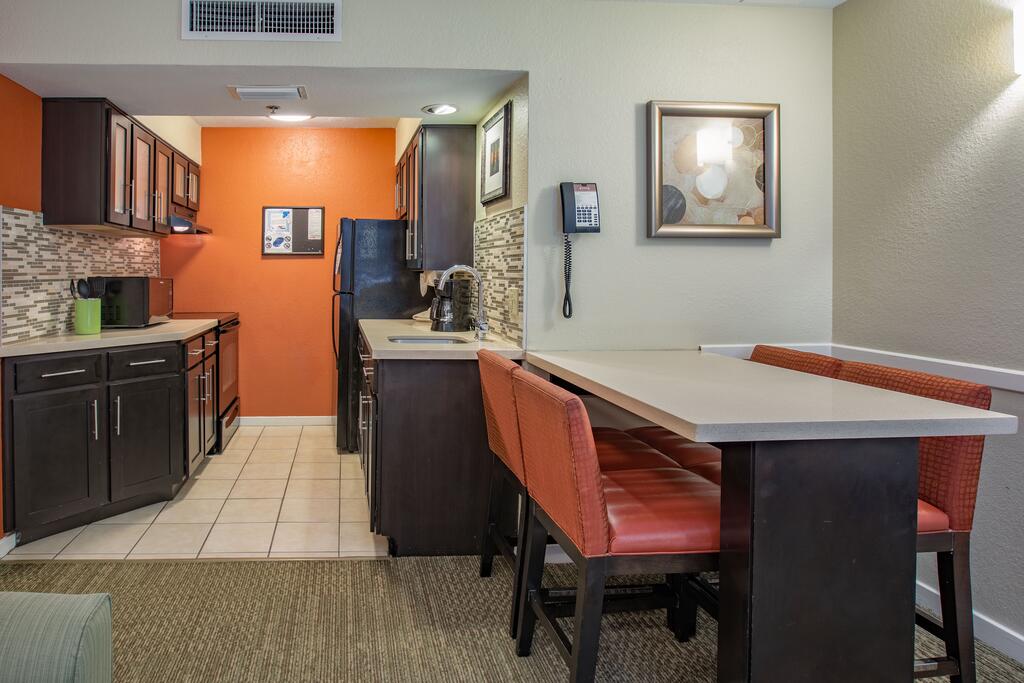 Staybridge Suites Orlando Lake Buena Vista - thumb 3