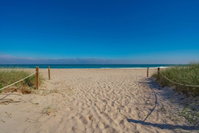 Studio ON THE SAND wake up to the waves Orlando Tourists