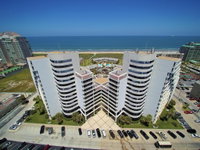 Sunchase IV Resort by Padre Getaways Orlando Tourists