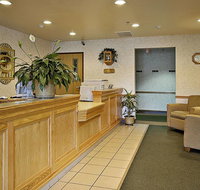Super 8 by Wyndham Ava - Orlando Tourists