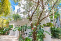 The Fountain Condo Hotel Orlando Tourists