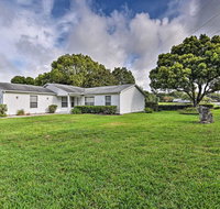 The Villages Florida Home with Sunroom By Ocala - Orlando Tourists