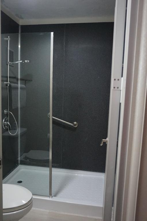 Travelodge By Wyndham Orlando At Heart Of International Drive - thumb 3