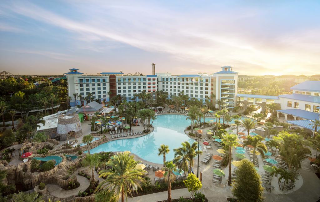Universal's Loews Sapphire Falls Resort - thumb 0