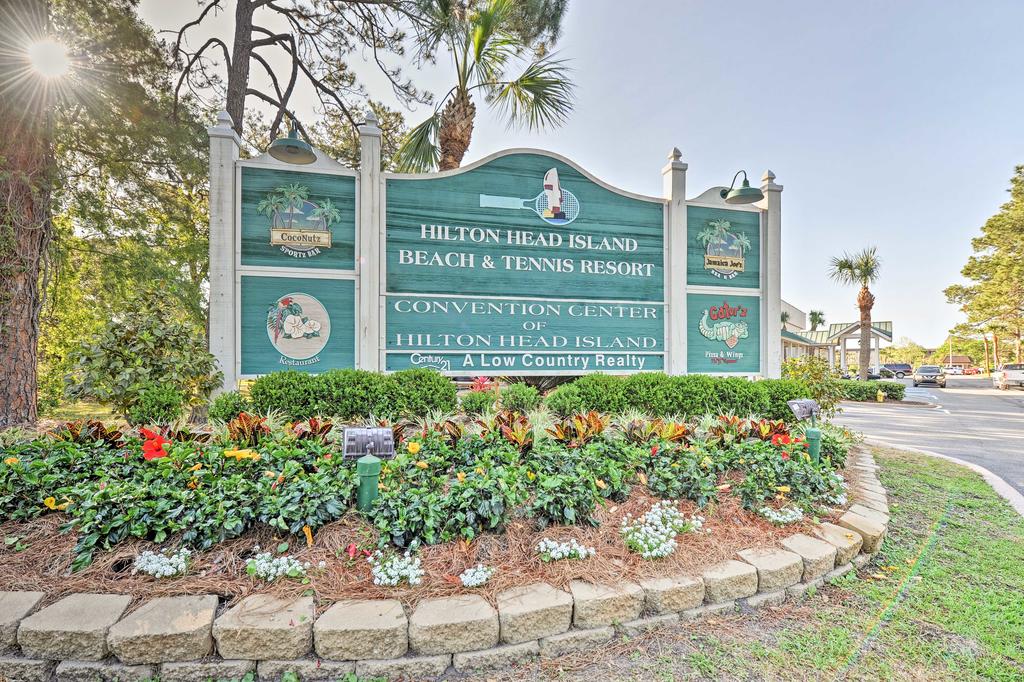 Updated Hilton Head Villa With Pool - Steps To Beach! - thumb 2