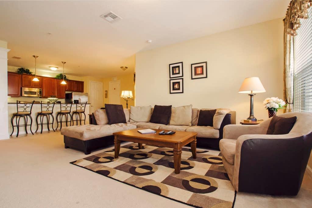 Vista Cay Luxury 3 Bedroom Condo (#3088) - thumb 1