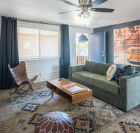 WanderJaunt - Bristol Manor - Orlando Tourists