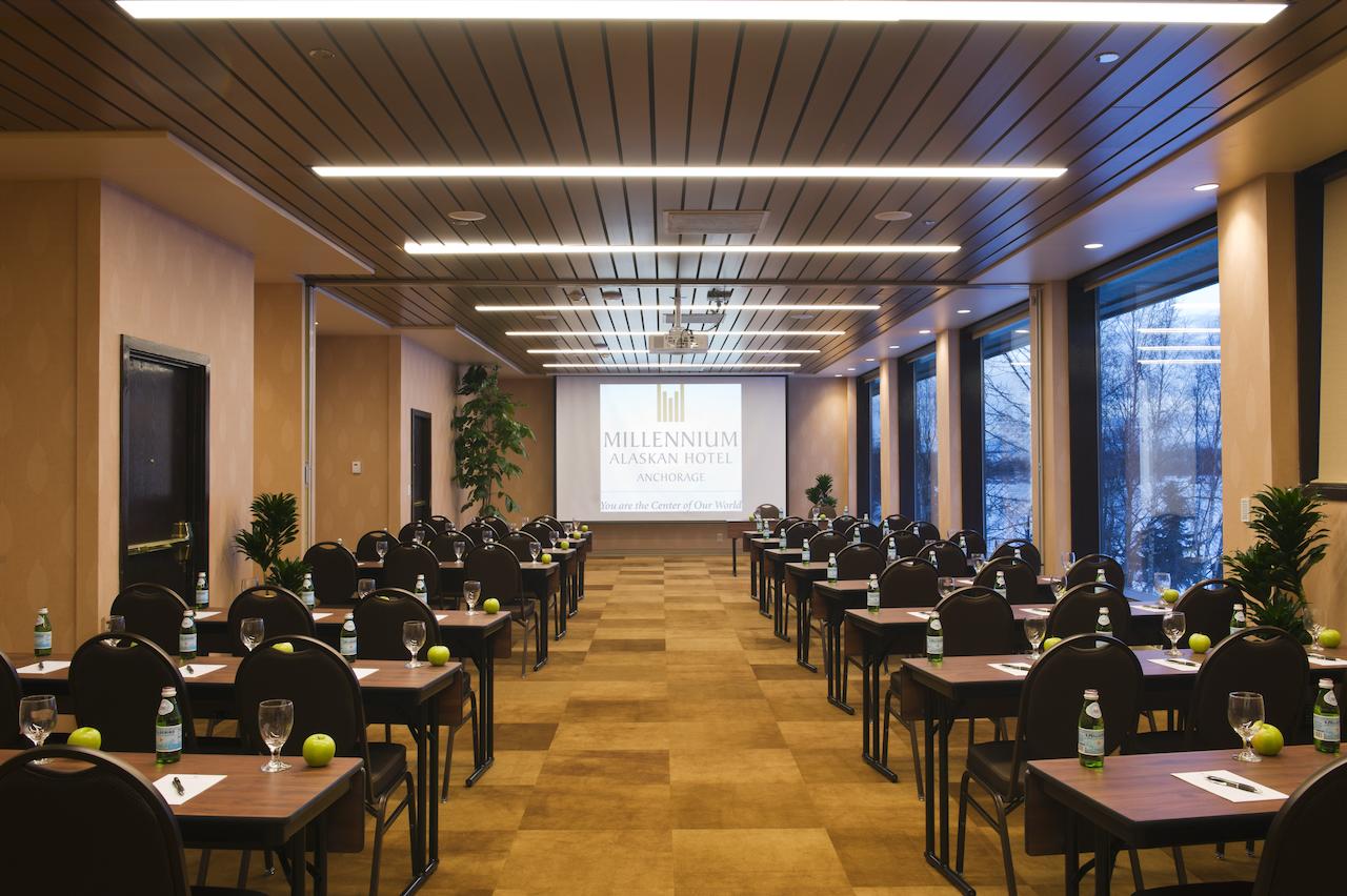 The Lakefront Anchorage - thumb 33