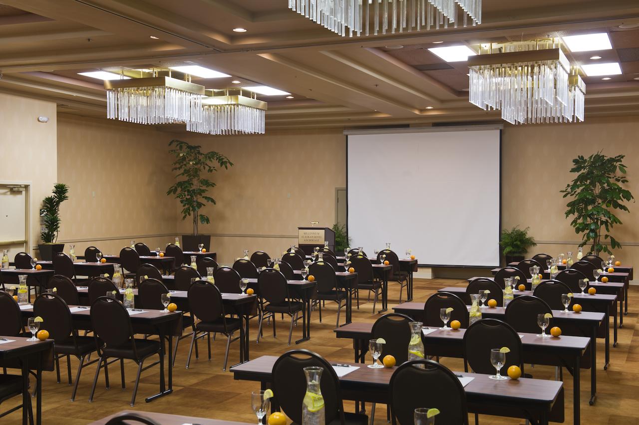 The Lakefront Anchorage - thumb 30