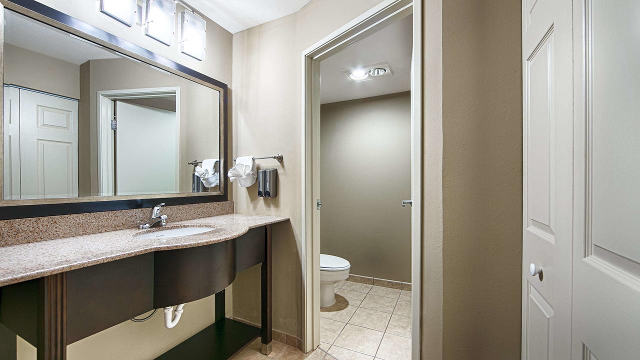 Best Western Plus Pioneer Park Inn - thumb 38