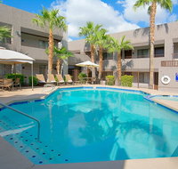Hotel Tempe/Phoenix Airport InnSuites Hotel  Suites - Orlando Tourists