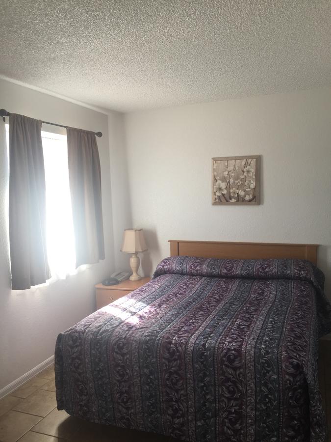Little Daisy Motel - thumb 35