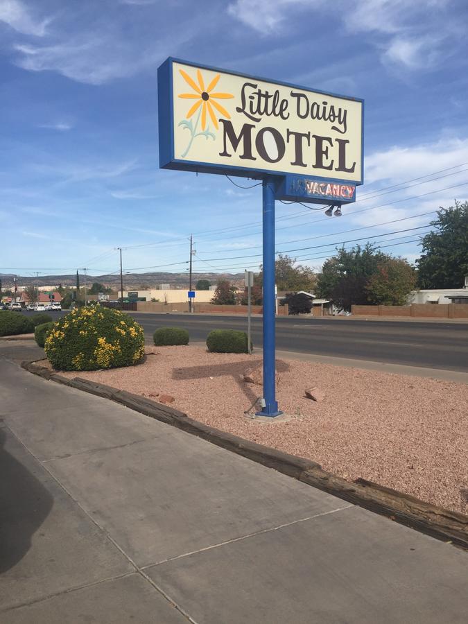 Little Daisy Motel - thumb 3