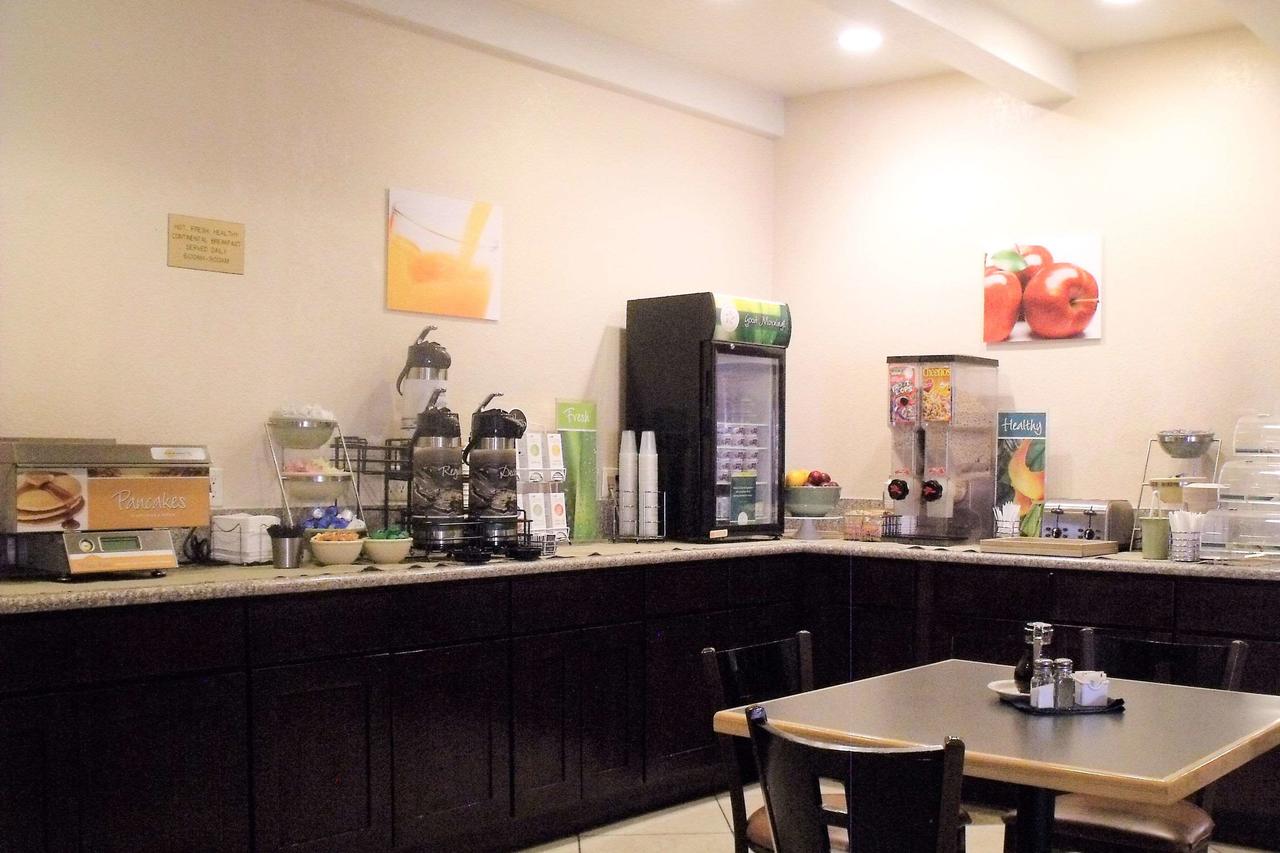 Quality Inn Winslow - thumb 21