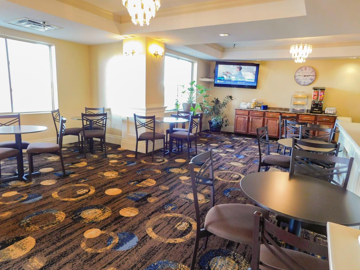 Days Inn & Suites By Wyndham Pocahontas - thumb 14