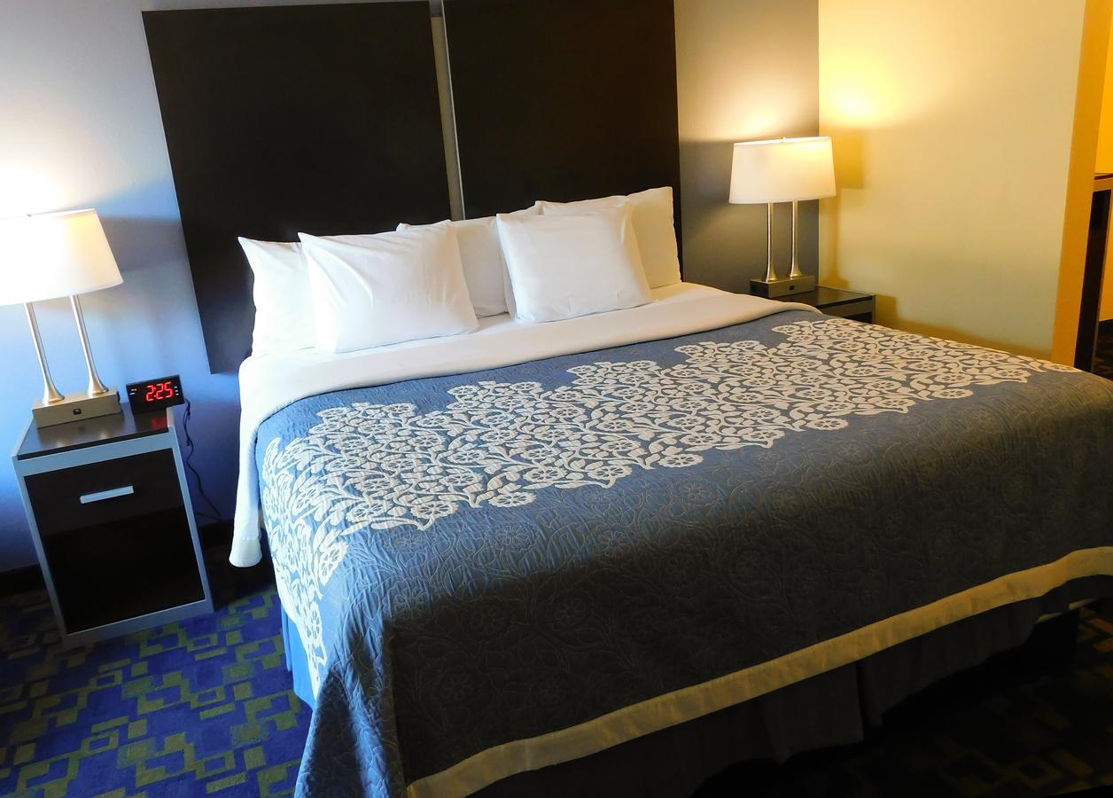 Days Inn & Suites By Wyndham Pocahontas - thumb 23