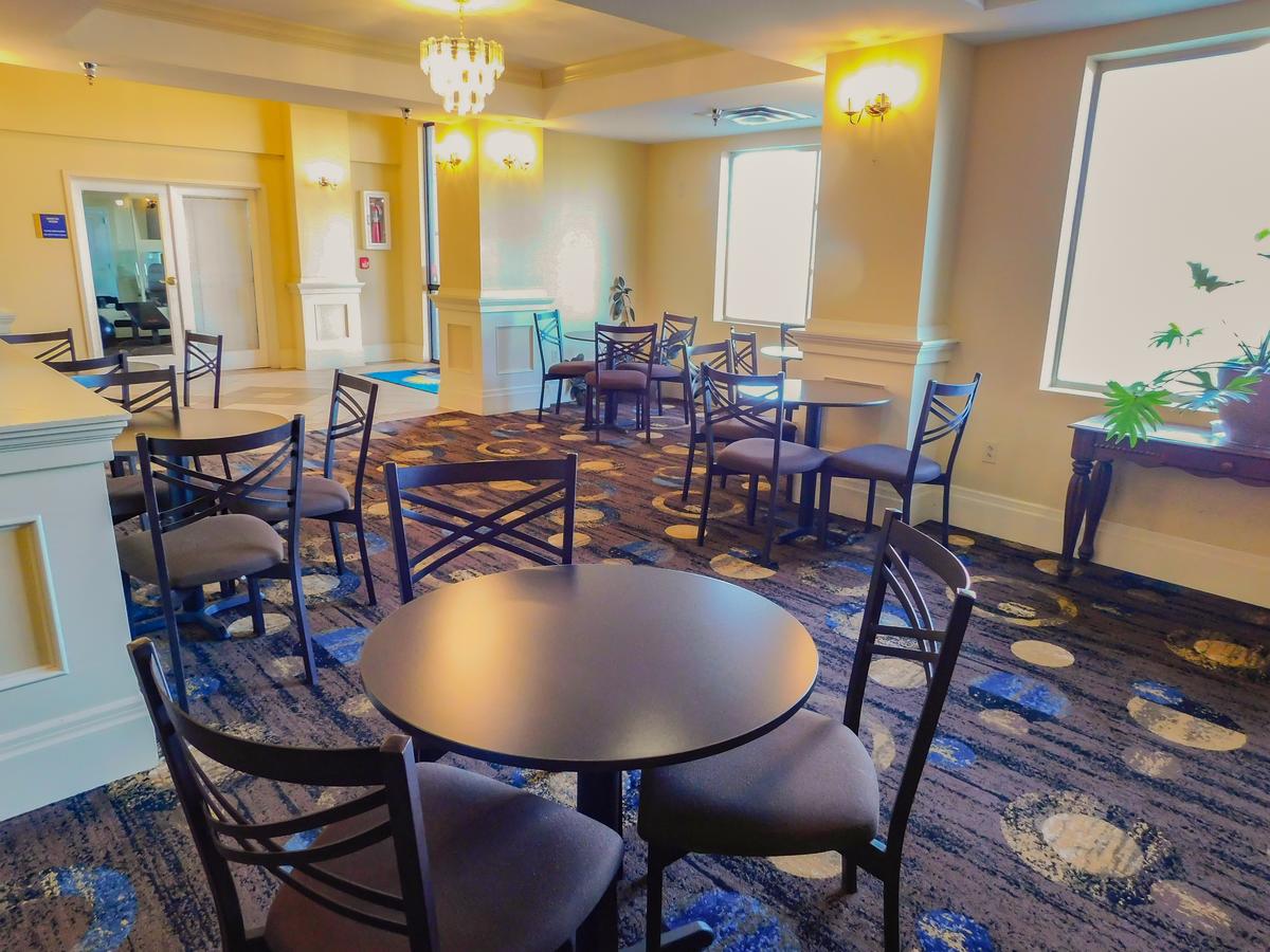 Days Inn & Suites By Wyndham Pocahontas - thumb 13
