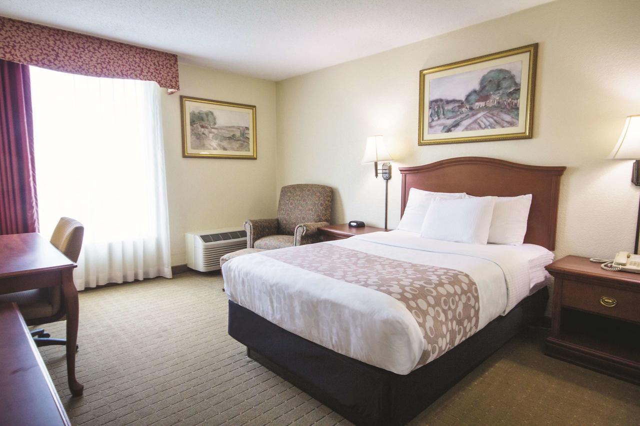 La Quinta By Wyndham Downtown Conference Center - thumb 16