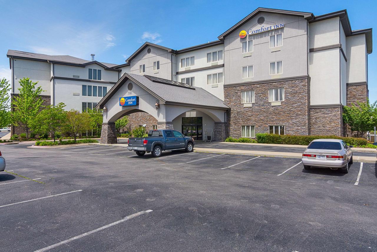 Comfort Inn Bentonville - thumb 0