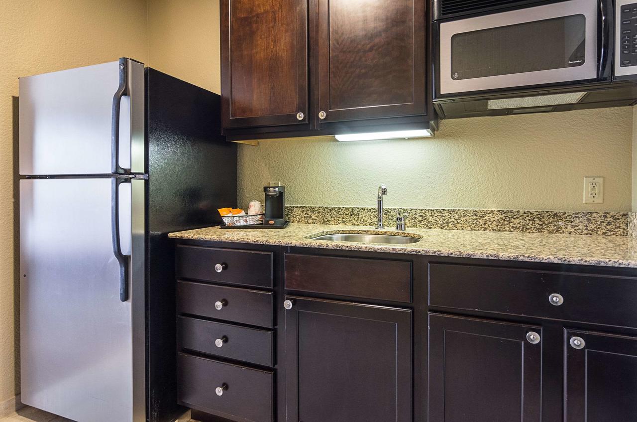 Comfort Inn Bentonville - thumb 23