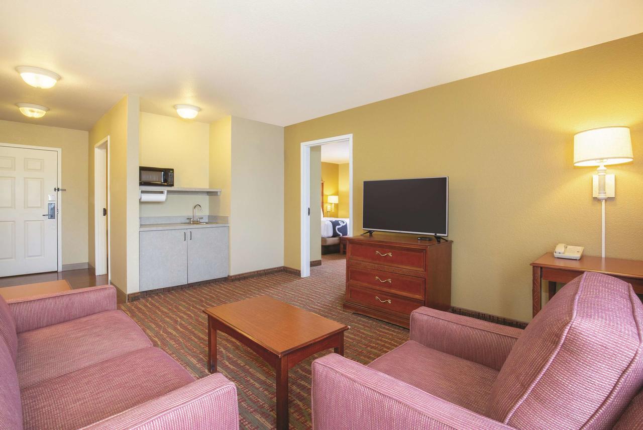 La Quinta By Wyndham Bentonville - thumb 32