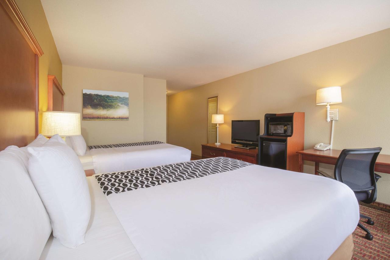 La Quinta By Wyndham Bentonville - thumb 37